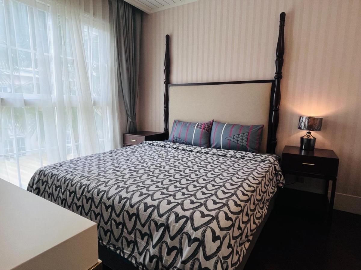 Florida Garden Pattaya Apartman Nacsomtien Kültér fotó