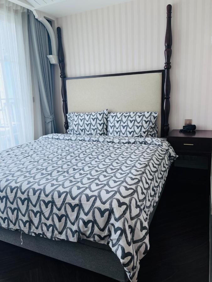 Florida Garden Pattaya Apartman Nacsomtien Kültér fotó