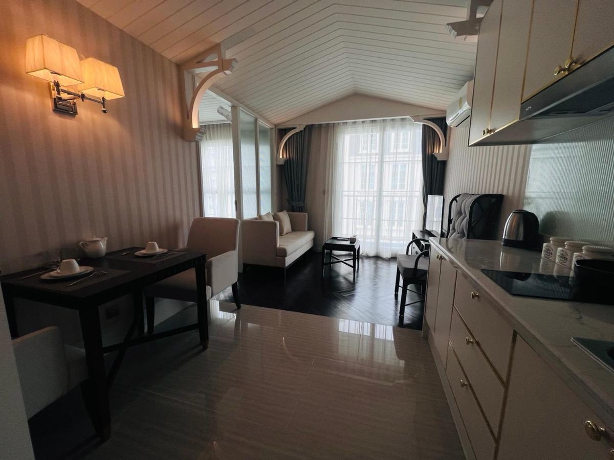 Florida Garden Pattaya Apartman Nacsomtien Kültér fotó